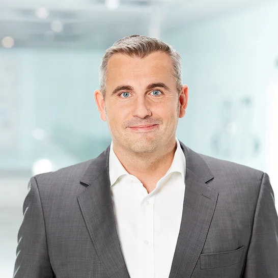 STRAUSS PROPERTY MANAGEMENT Arpad Juhasz